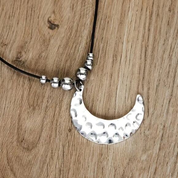 Boho Silver Moon Hammered Necklace Hippy Bohemian - Picture 4 of 6
